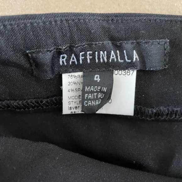 stylish Black pull on skort - Picture 7 of 8